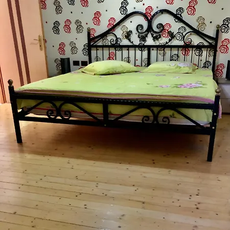 Family Apartmán Tirana